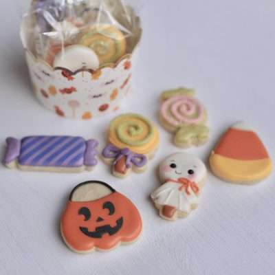 Halloween Treats- 6 Mini Cookie Cup